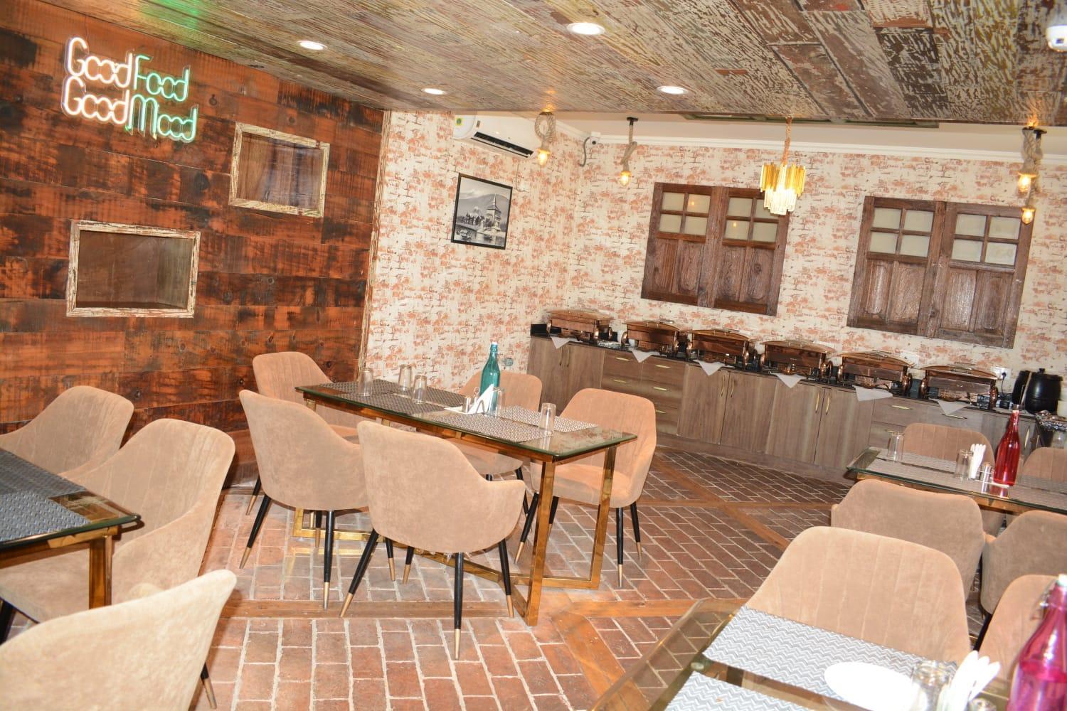 Hotel Green Rooms, Vintage Luxury Near Dal Lake Srīnagar Esterno foto