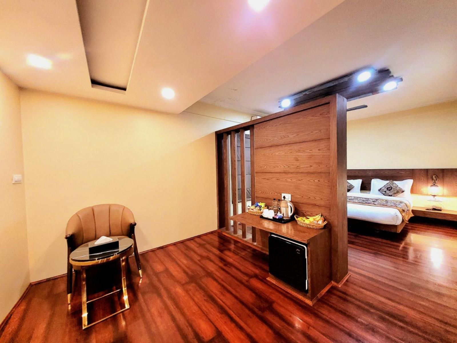 Hotel Green Rooms, Vintage Luxury Near Dal Lake Srīnagar Esterno foto