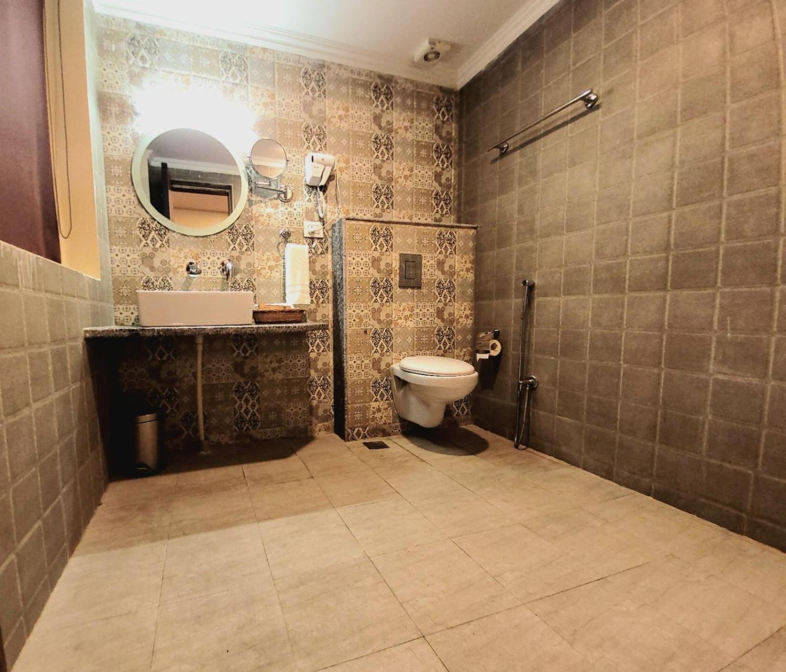 Hotel Green Rooms, Vintage Luxury Near Dal Lake Srīnagar Esterno foto